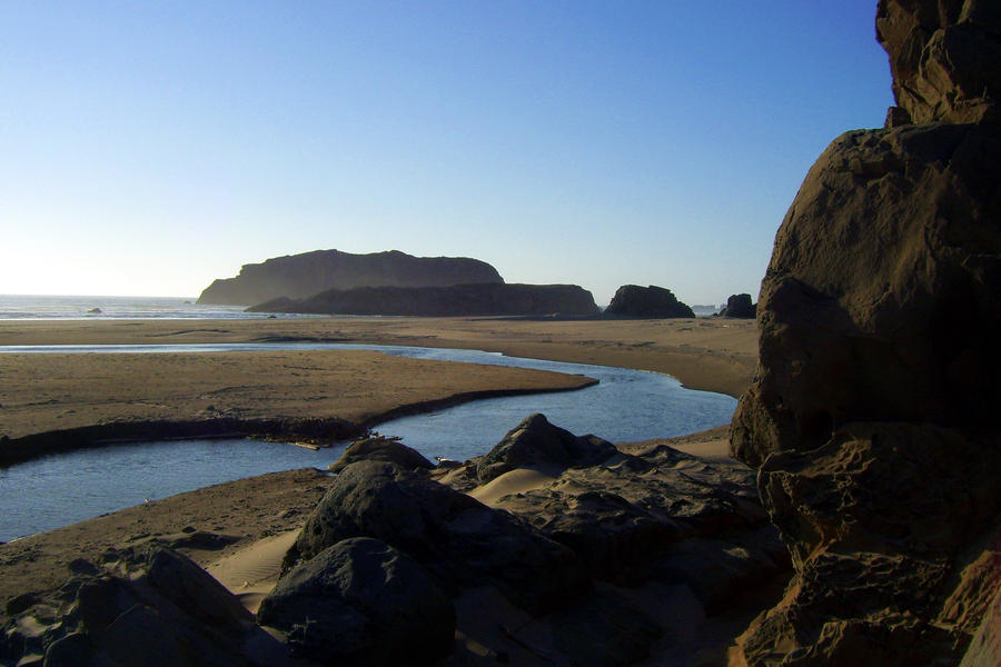 Devil's Kitchen, just south of Bandon, on Beach Loop Road