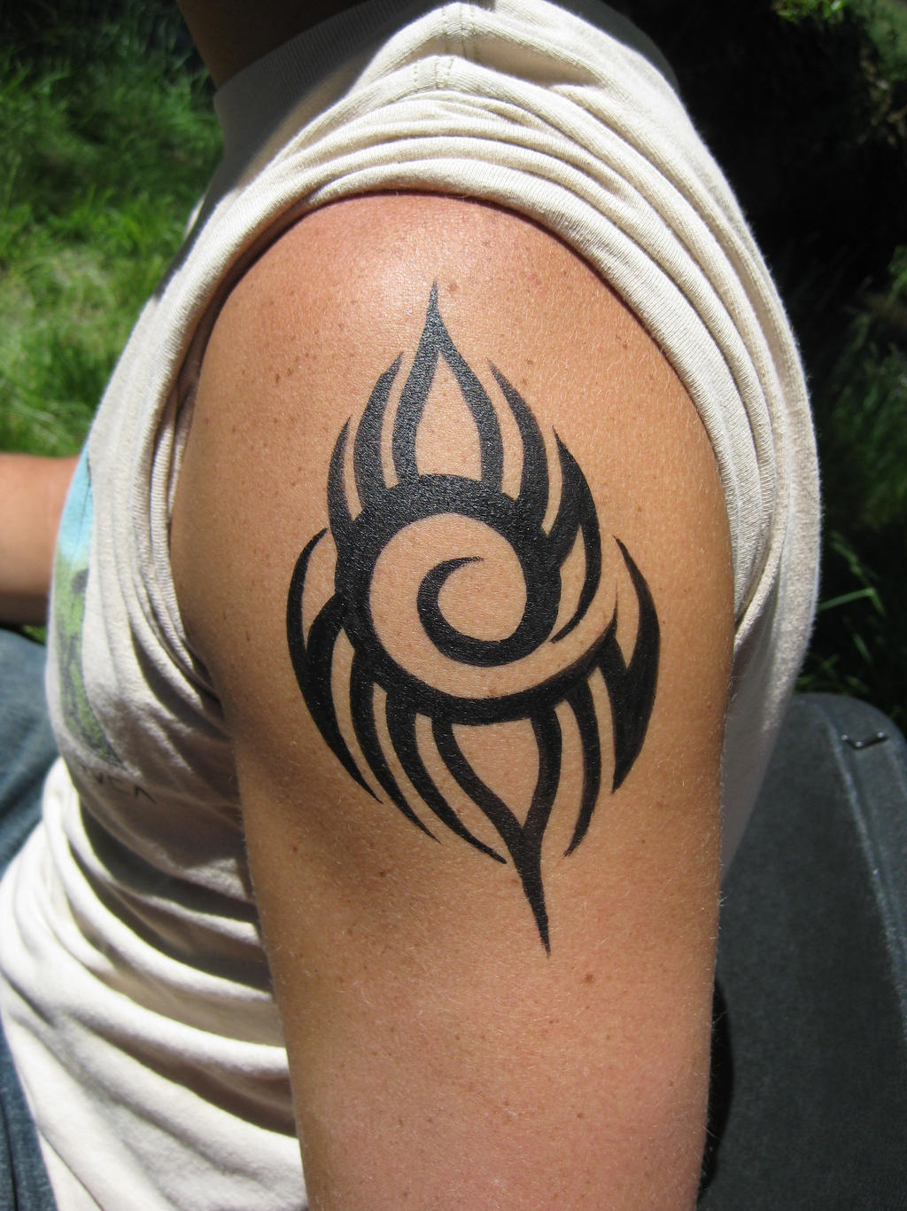 Tribal Arm Tattoo by eatlizzardsdaily on DeviantArt