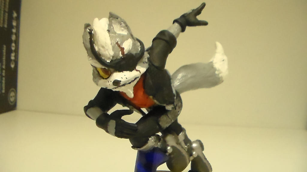 wolf_o__donnell_amiibo_by_mechanicalraven56-d9kujso.jpg